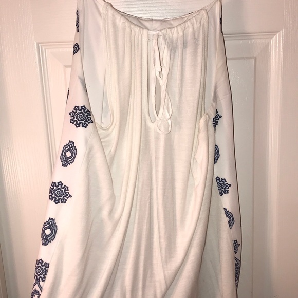 Classy blouse - Picture 3 of 3